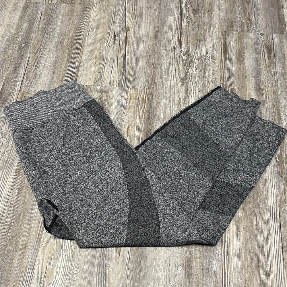 PINK Victoria's Secret Gray Leggings